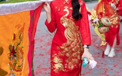 纪湘一人战四郎